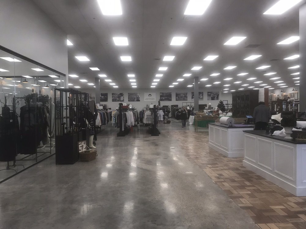 THE HAND ME UP SHOP 17 Photos & 25 Reviews 536 Sawdust Rd, Spring