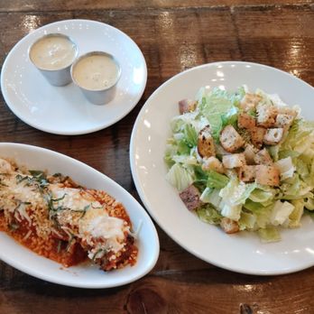 Tarantino's Vegan - Housemade Meatballs, Caesar Salad served with housemade caesar dressing - Vegan Near Me - Las Vegas, Nevada Tarantino's Vegan - Housemade Meatballs, Caesar Salad served with housemade caesar dressing - Vegan Near Me - Las Vegas, Nevada