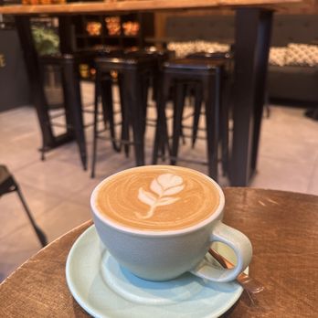 Arctic Juice & Cafe - Latte - Coffee & Tea Near Me - Val-d'Isère, 73 Arctic Juice & Cafe - Latte - Coffee & Tea Near Me - Val-d'Isère, 73