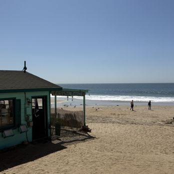 The Beachcomber Cafe - View from outdoor deck - Seafood Near Me - Newport Beach, California The Beachcomber Cafe - View from outdoor deck - Seafood Near Me - Newport Beach, California
