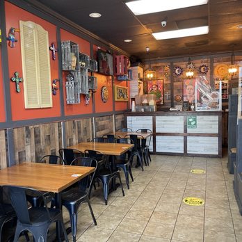 Manuelito's Mexican Restaurant - Tacos Near Me - Tarzana, California Manuelito's Mexican Restaurant - Tacos Near Me - Tarzana, California