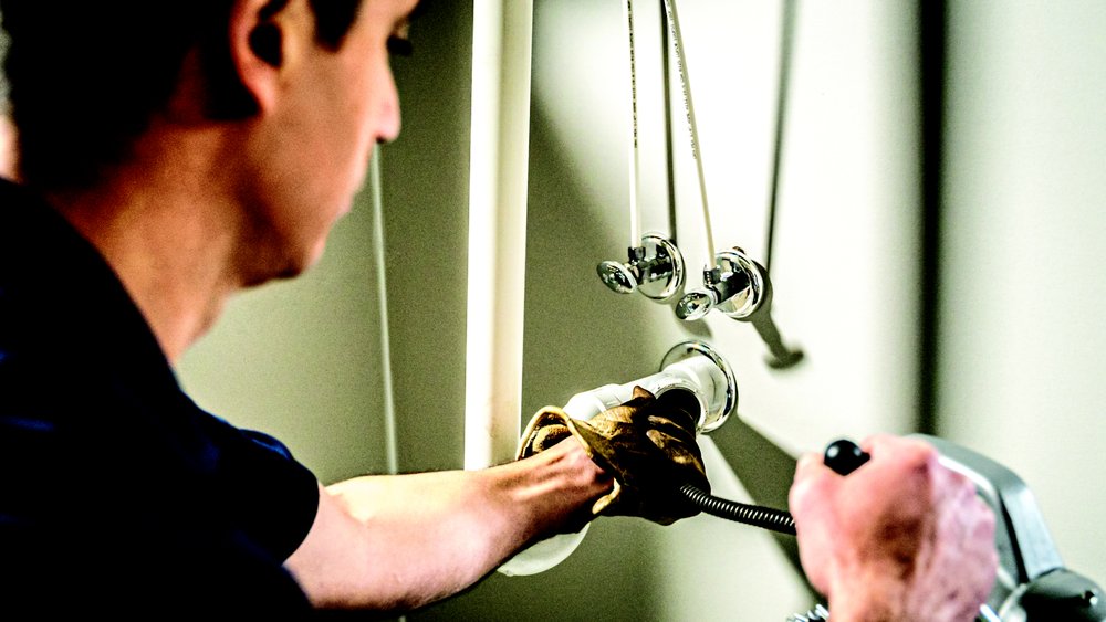 Slide of Len The Plumber