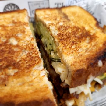 Bodega On Smith - Reuben vegan sandwich - American Near Me - Providence, Rhode Island