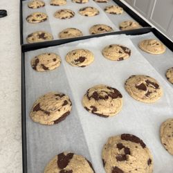 Born & Bread - Brown butter dark chocolate chip sourdough cookies