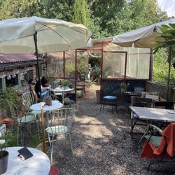 Hannes Cafe