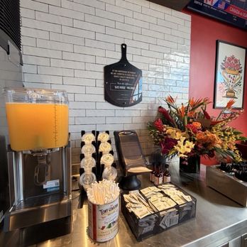Slice House by Tony Gemignani - Mango lemonade and accessories - Pizza Near Me - Millbrae, California Slice House by Tony Gemignani - Mango lemonade and accessories - Pizza Near Me - Millbrae, California