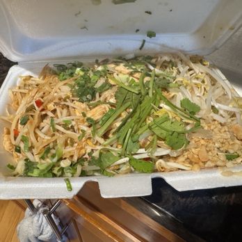 Erawan Thai - Thai Near Me - Columbus, Ohio