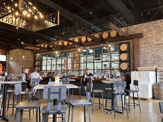 Twelve 33 Distillery by null