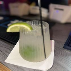 Música Bar & Lounge
