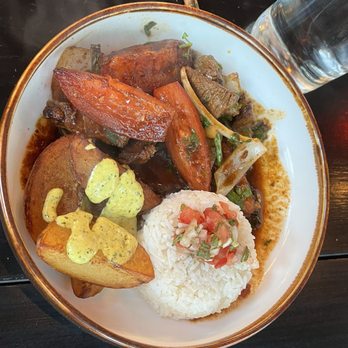 Lucuma Kitchen and Bar - Lomo saltado - Peruvian Near Me - Oakland, California Lucuma Kitchen and Bar - Lomo saltado - Peruvian Near Me - Oakland, California