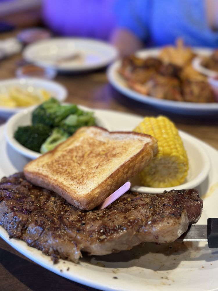 Fisherman’s Wharf Steak & Seafood