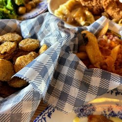 Cracker Barrel Old Country Store