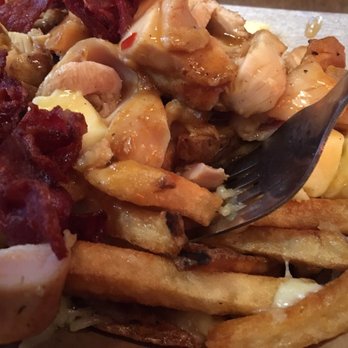 Campo - Amazing poutine! - Portuguese Near Me - Montreal, Quebec