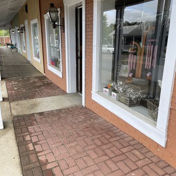 The Petal Cart - Florists Near Me - Helena, Alabama The Petal Cart - Florists Near Me - Helena, Alabama
