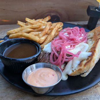 Monkless Belgian Ales - Flemish beef dip - Belgian Near Me - Bend, Oregon Monkless Belgian Ales - Flemish beef dip - Belgian Near Me - Bend, Oregon