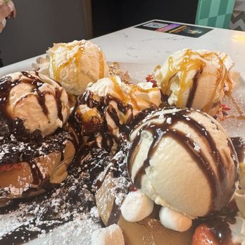 Manny's Sweet Treats - Mini-Waffle Sandwich - Waffles Near Me - Mineola, New York Manny's Sweet Treats - Mini-Waffle Sandwich - Waffles Near Me - Mineola, New York