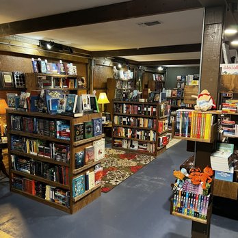 Intermission Bookshop - Such a cute store - Bookstores Near Me - Brownwood, Texas