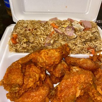 Golden Wings - 10 piece Hot with combo rice - Chicken Wings Near Me - Gretna, Louisiana Golden Wings - 10 piece Hot with combo rice - Chicken Wings Near Me - Gretna, Louisiana