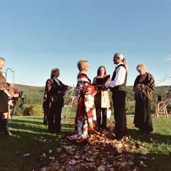Alyson's Orchard - An Autumn wedding ceremony held at Ann Marie's Point of View. - Guest Houses Near Me - Walpole, New Hampshire