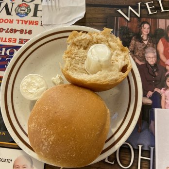 Shiloh's Restaurant - Home made dinner rolls with butter - Desserts Near Me - Broken Arrow, Oklahoma