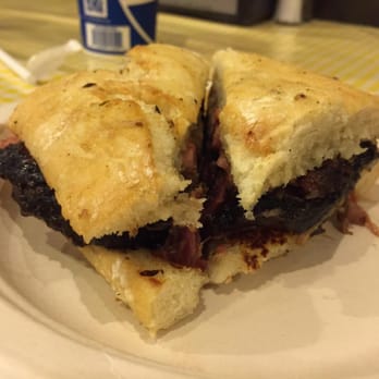 BBQ 152 - Pulled pork sandwich ($9). Very small. Good flavor but better with the vinegar. - Barbeque Near Me - Gilroy, California