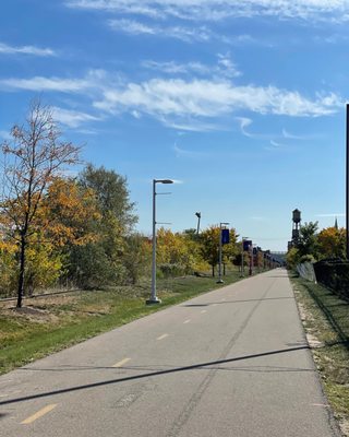 Dequindre Cut by null