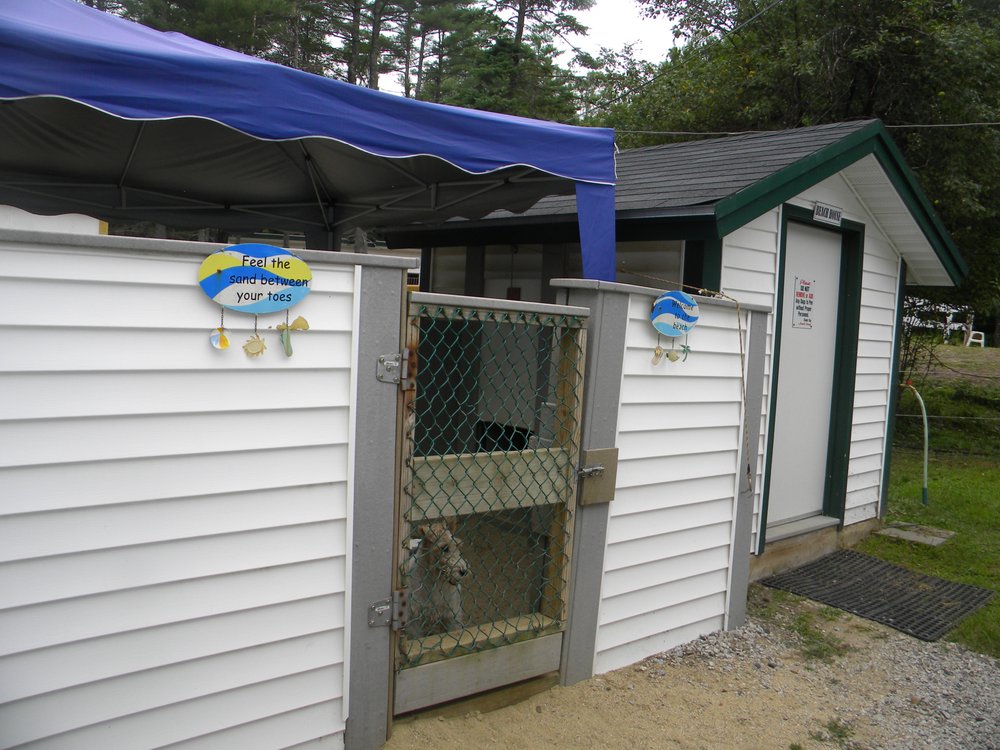 ALBANY FOUR PAWS INN 15 Photos 1760 Nh Rte 16, Albany, New