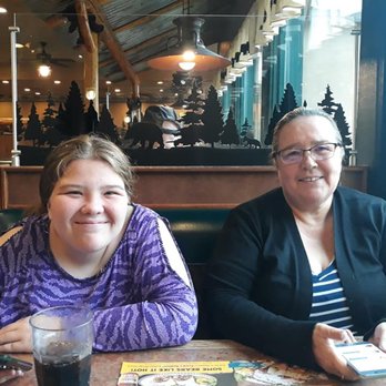 Black Bear Diner - Grants Pass - American Near Me - Grants Pass, Oregon