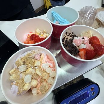 Cherry on Top - Ice Cream & Frozen Yogurt Near Me - Pearl City, Hawaii