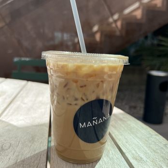 Mañana - Latte - Coffee & Tea Near Me - Austin, Texas