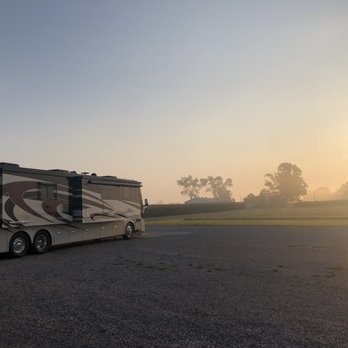 Simmons Winery - Enough space for RV parking! - Wineries Near Me - Columbus, Indiana