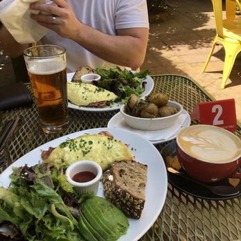 Sunflower Caffe - Ham and leek omelette with avocado. - Coffee & Tea Near Me - Sonoma, California