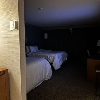 Pan Pacific - Hotels Near Me - Toronto, Ontario