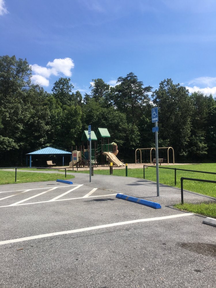 Muirkirk South Community Park, Beltsville Roadtrippers
