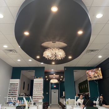 Nail Ritual  - Inside of the salon - Nail Salons Near Me - Vienna, Virginia