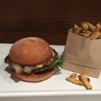 Burger Lounge - Epic food simply delicious - Burgers Near Me - Walnut Creek, California Burger Lounge - Epic food simply delicious - Burgers Near Me - Walnut Creek, California