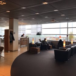 Lufthansa Senator Lounge - Seating area