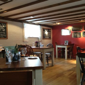 One Elm - Pubs Near Me - Stratford Upon Avon, WAR One Elm - Pubs Near Me - Stratford Upon Avon, WAR