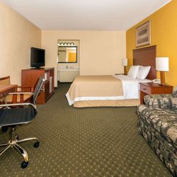Days Inn by Wyndham Buffalo WY - Guest room