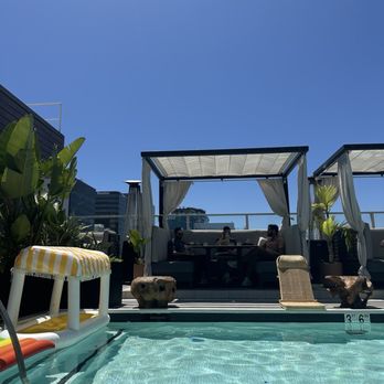 Kimpton Hotel Wilshire - Pool - Hotels Near Me - Los Angeles, California Kimpton Hotel Wilshire - Pool - Hotels Near Me - Los Angeles, California