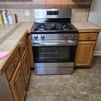 Sparkles by Jenna - Reoccurring cleaning for homes--Bay Village - Home Cleaning Near Me - Lorain,, Ohio Sparkles by Jenna - Reoccurring cleaning for homes--Bay Village - Home Cleaning Near Me - Lorain,, Ohio