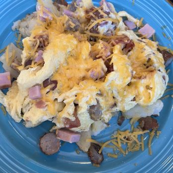 Outpost Cafe - Breakfast skillet - American Near Me - Oak Hills, California
