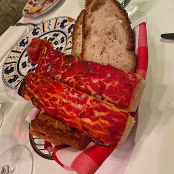 Carbone - Bread basket before the meal - Italian Near Me - New York, New York Carbone - Bread basket before the meal - Italian Near Me - New York, New York