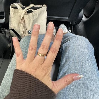 Blend Salon - 9 out of 10 nails that fell off within 3 hours of the provided service for acrylic nails. - Nail Salons Near Me - San Francisco, California Blend Salon - 9 out of 10 nails that fell off within 3 hours of the provided service for acrylic nails. - Nail Salons Near Me - San Francisco, California