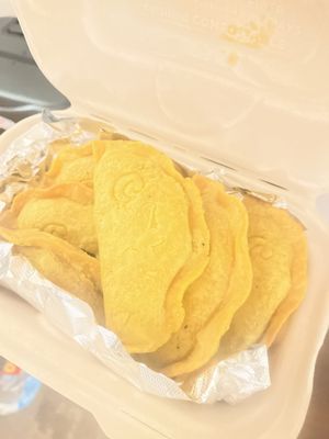 Mami's Empanadas by null