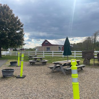 Collins Creamery - Collins Creamery Farm - Ice Cream & Frozen Yogurt Near Me - Enfield, Connecticut