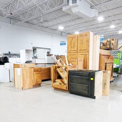 Habitat Oakland ReStore Waterford - All sizes & styles of cabinets. Inventory changes rapidly.