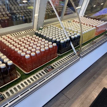 Mid Atlantic Seafood - Drinks to go - Seafood Near Me - Laurel, Maryland