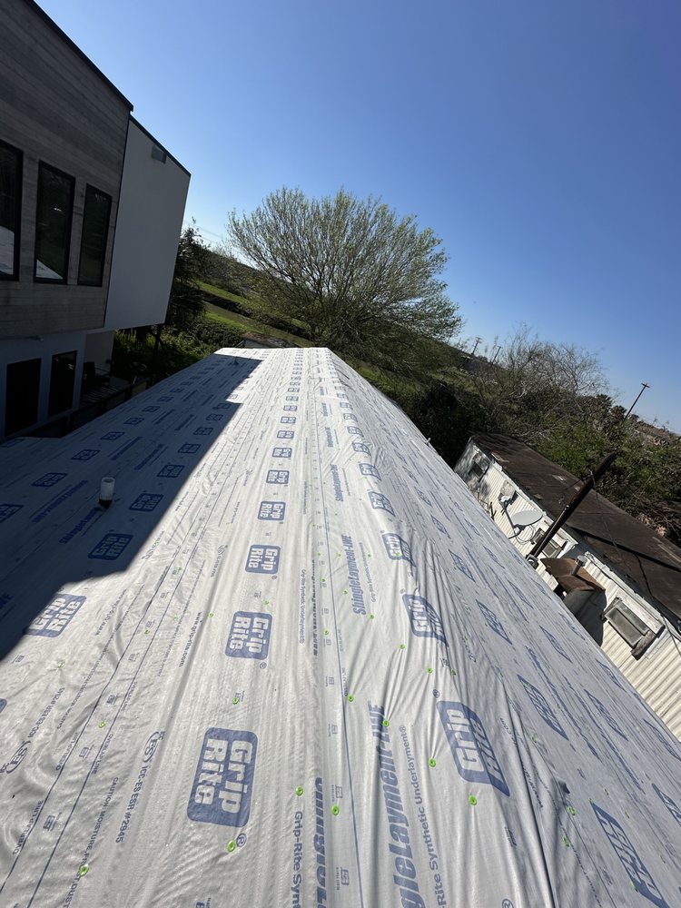 Slide of Smart Roofing Specialist
