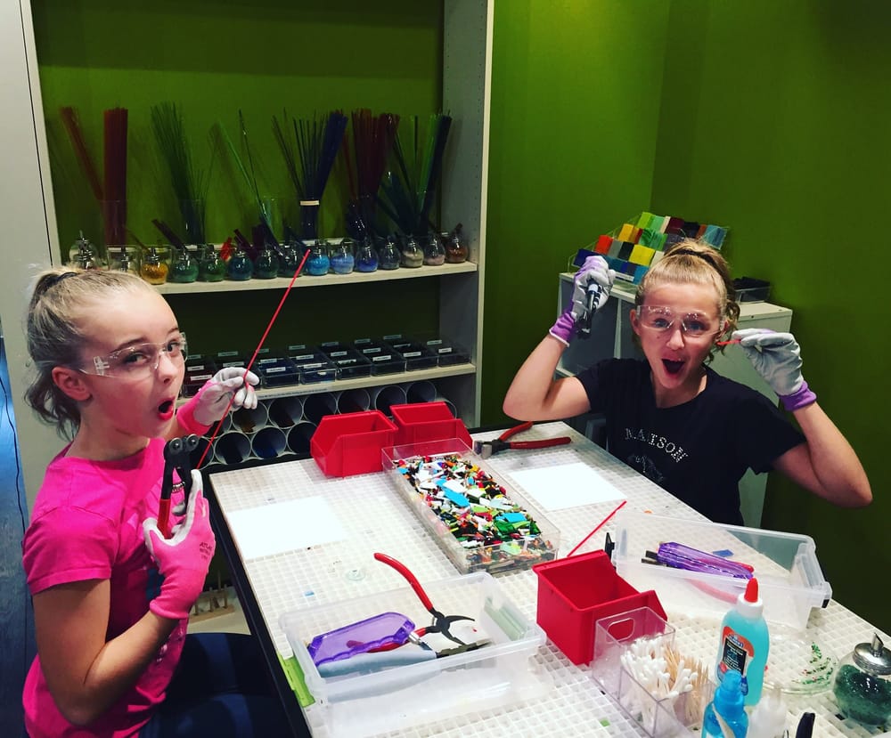 THE ARTIST IN YOU Updated October 2024 15 Photos 3733 Lexington